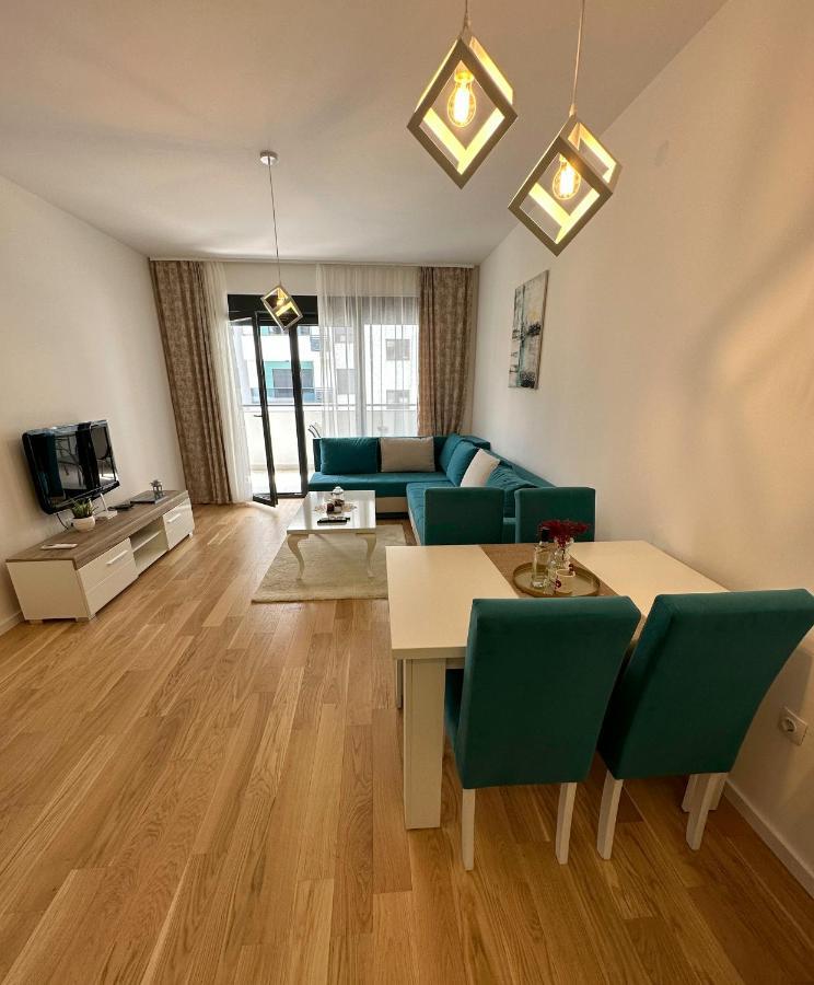 Apartment N&m